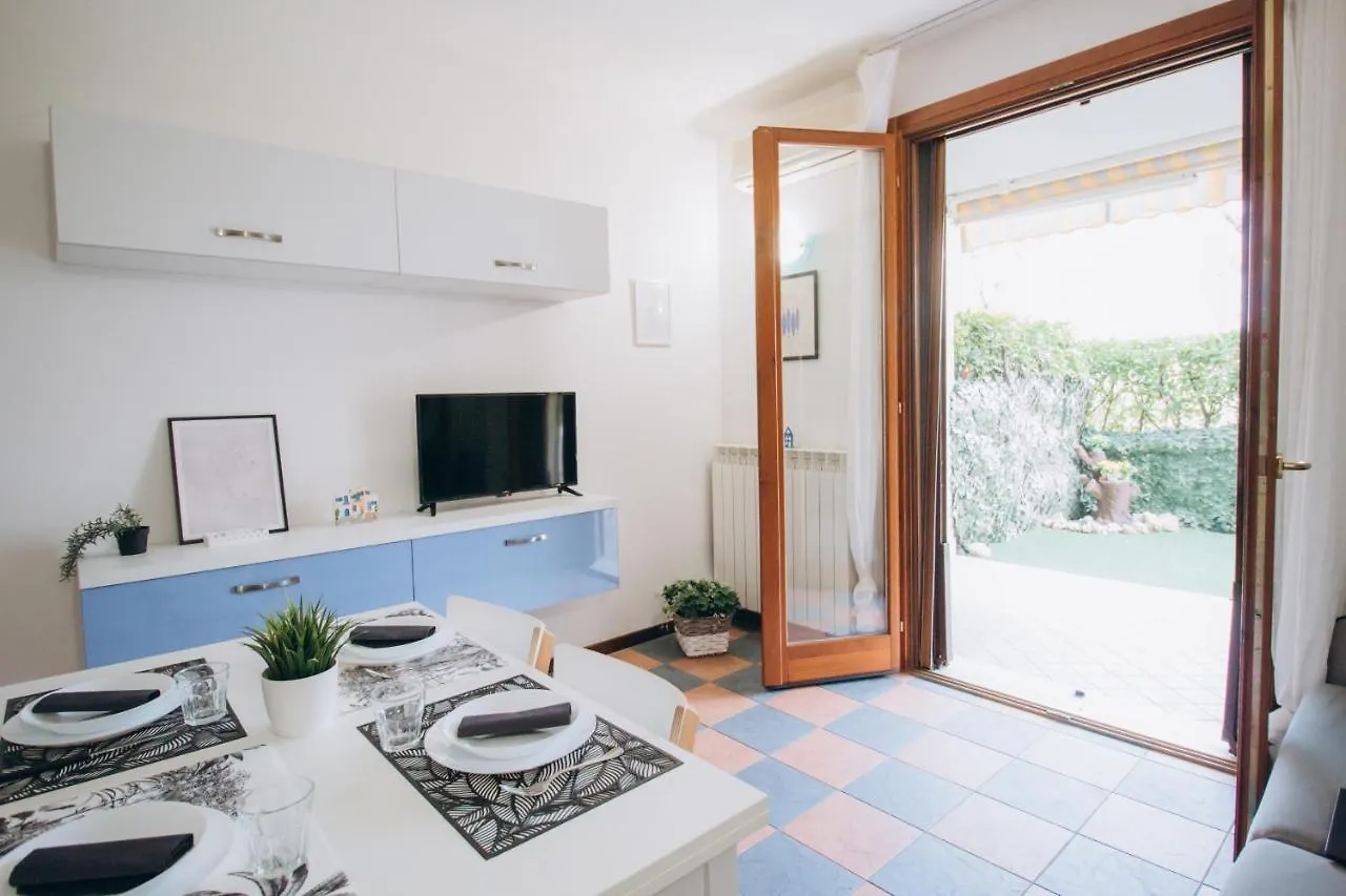 Monica'S Home Desenzano del Garda