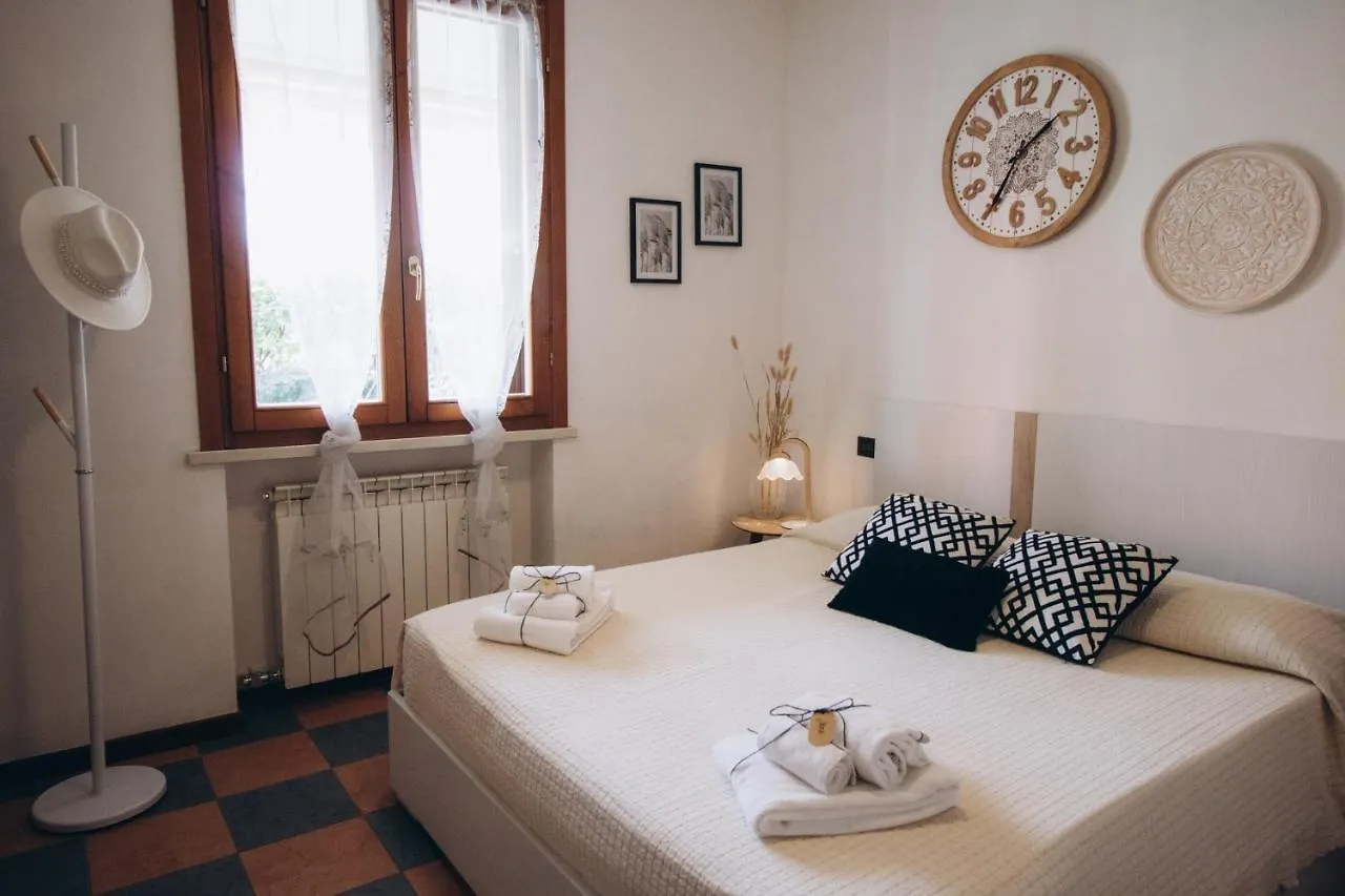 Monica'S Home Desenzano del Garda
