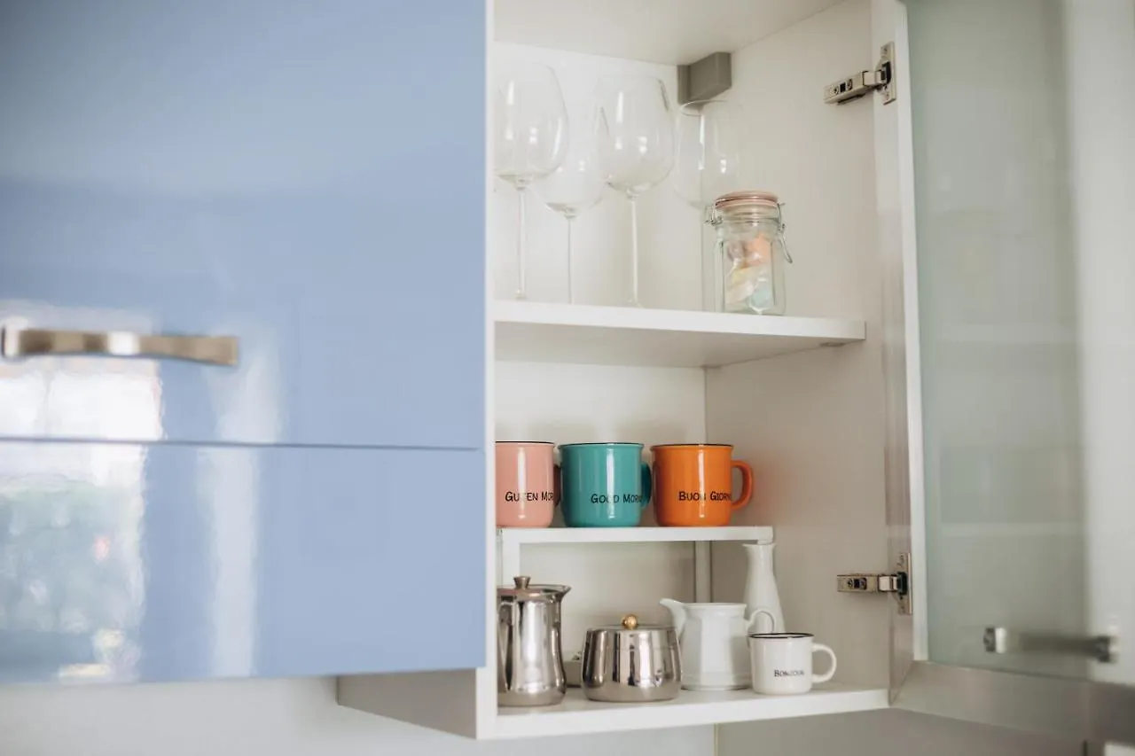 Apartament Monica'S Home Desenzano del Garda Włochy
