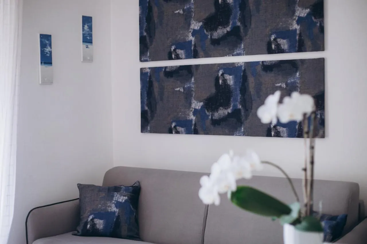 Monica'S Home Desenzano del Garda Apartment